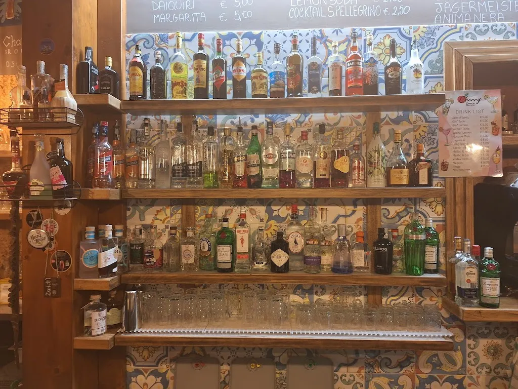 Cherry pizzeria restaurant in Cercemaggiore