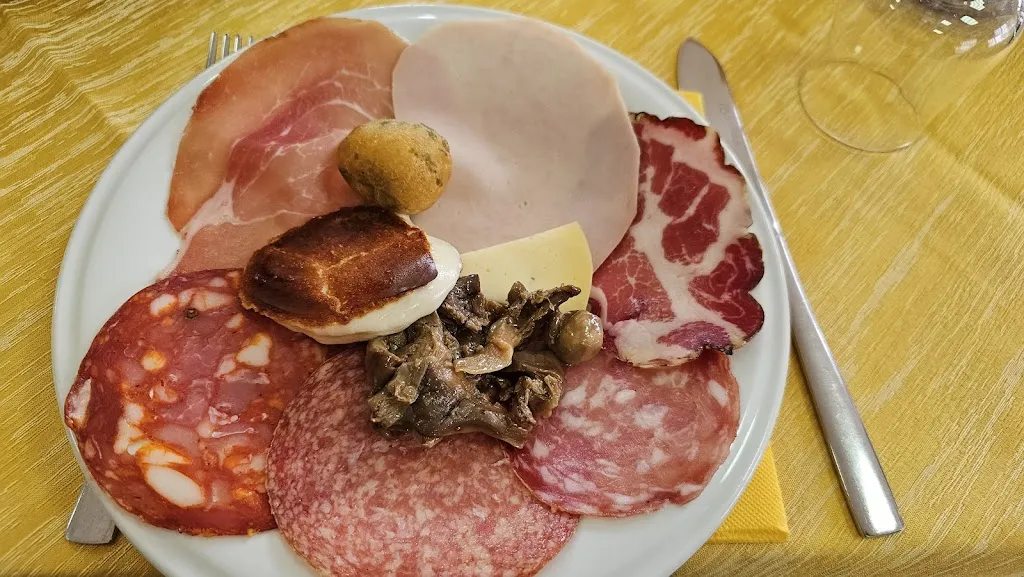 Ristorante Pizzeria De Francesco_Castelpetroso_slider_image_2