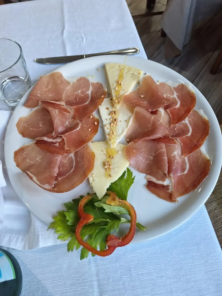 Ristorante Agriturismo Le Caiazzane_Conca Casale_slider_image_3