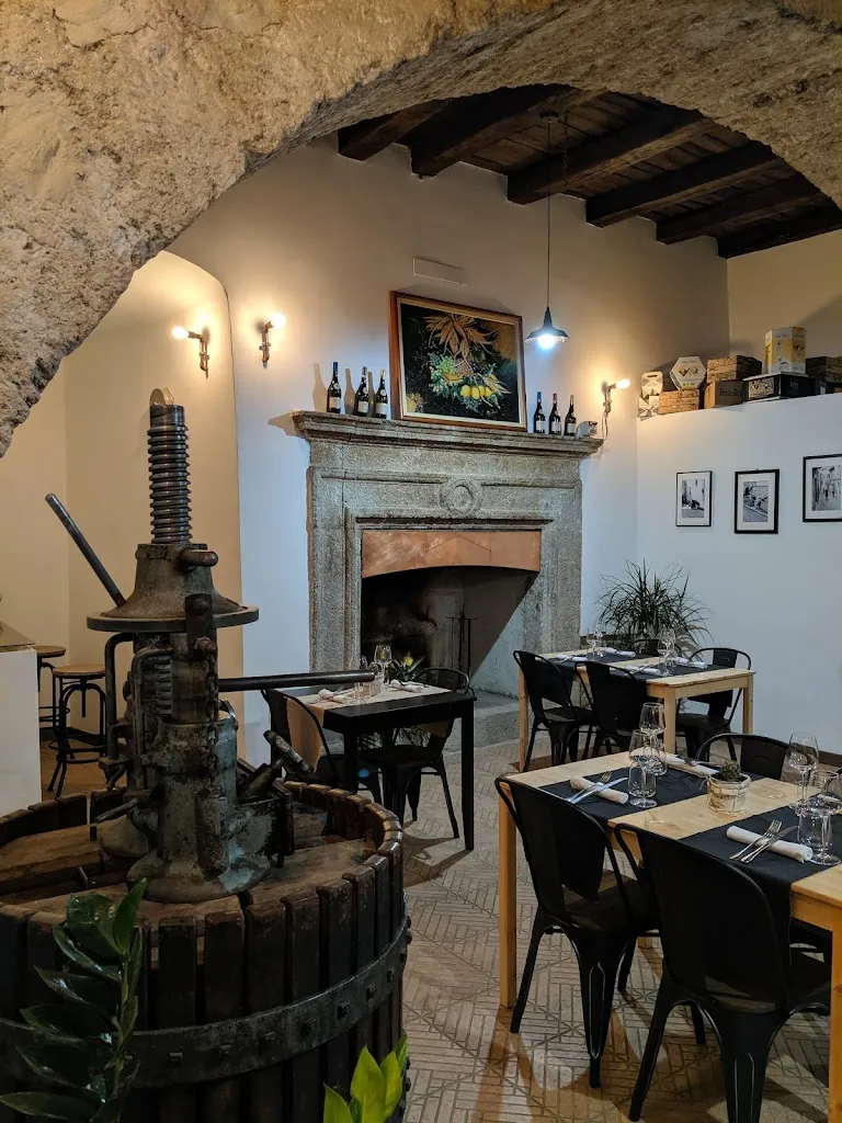 Il Concio Gastropub restaurant in Conca Casale