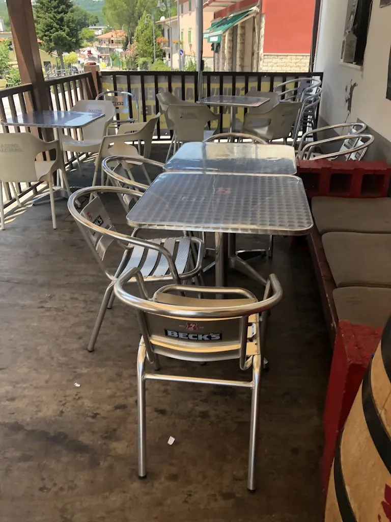 Laura Scomparin_Il Dollaro_Colli a Volturno_review