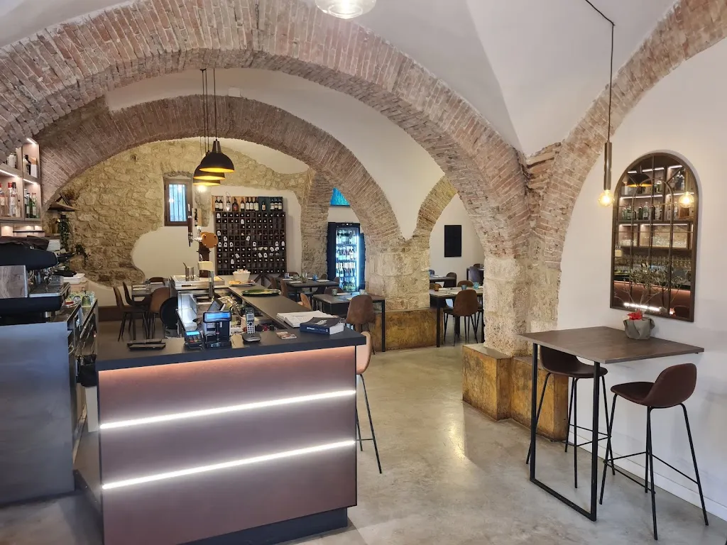 Moustache_Fornelli_slider_image_3