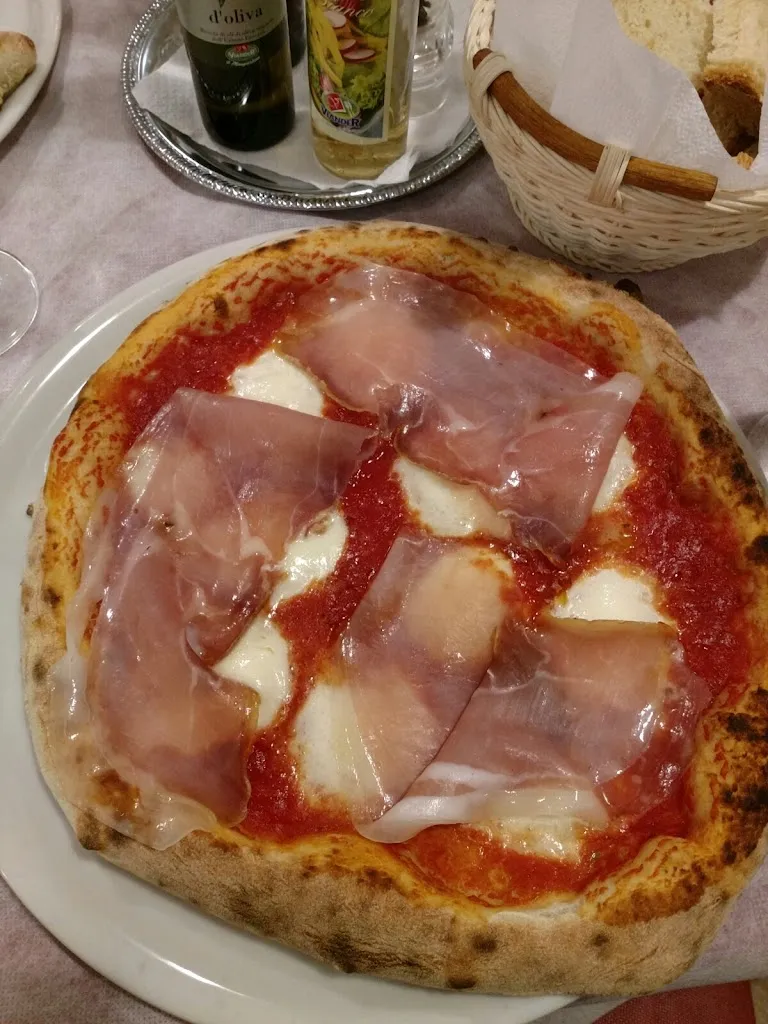 Pizzeria La Forlivese_Forlì del Sannio_slider_image_1