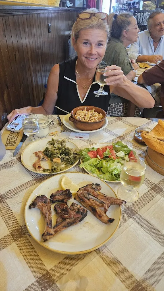 Edward Veneziale_Bar Trattoria La Taverna_Frosolone_review