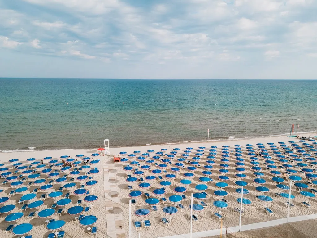 LA VELA CLUB restaurant in Castellaneta