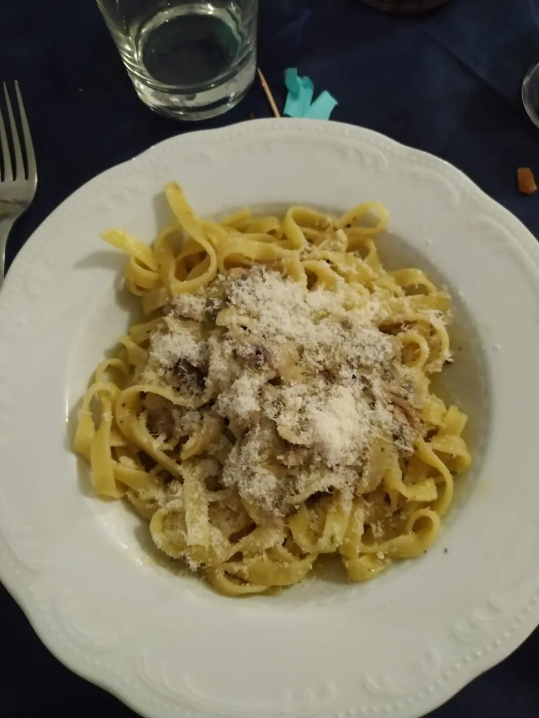 Ristorante Pizzeria La Pingera_Gildone_slider_image_2