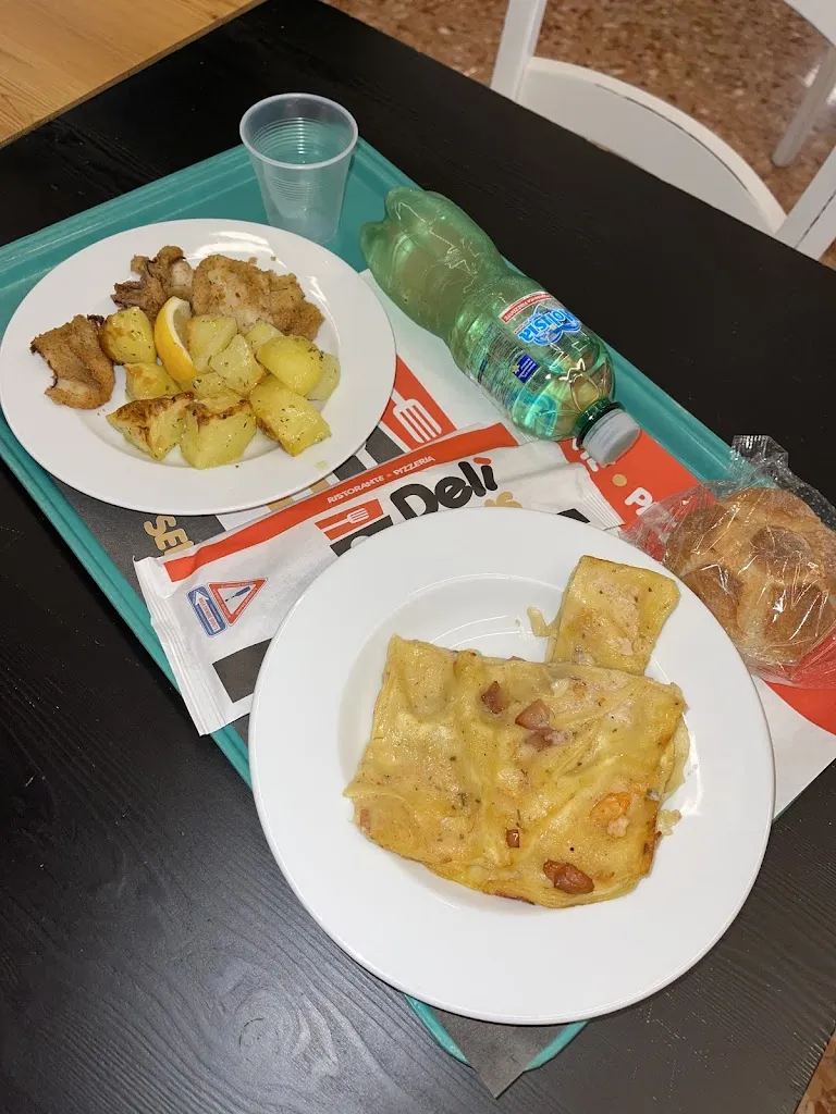 Delì Cious_Gildone_slider_image_3