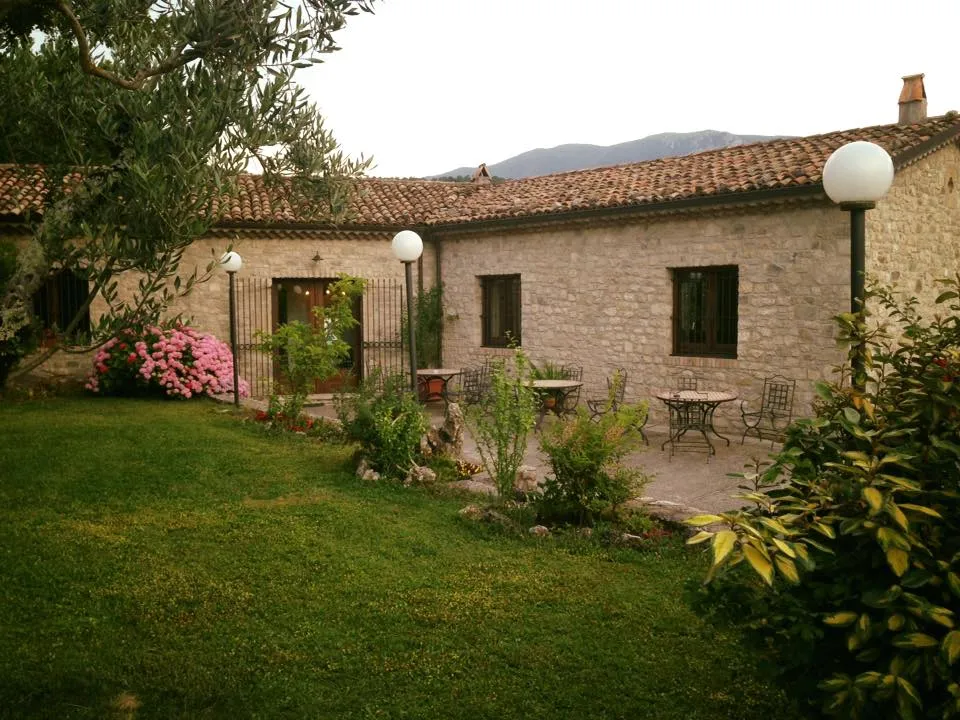 Farmhouse Il Grifone Martino Rosa Lucia restaurant in Guardiaregia