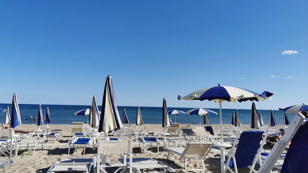 Alison Wilhelm_Lido La Conchiglia_Castellaneta_review