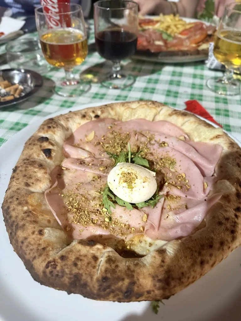 Marcus Smithard-powell_Belvedere_Guglionesi_review