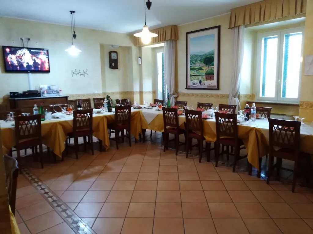 Pizzeria Antichi Sapori - Roxy Bar restaurant in Jelsi