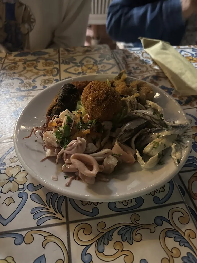 valentina Falciglia_Friggitoria da Tonino_Castellaneta_recensione