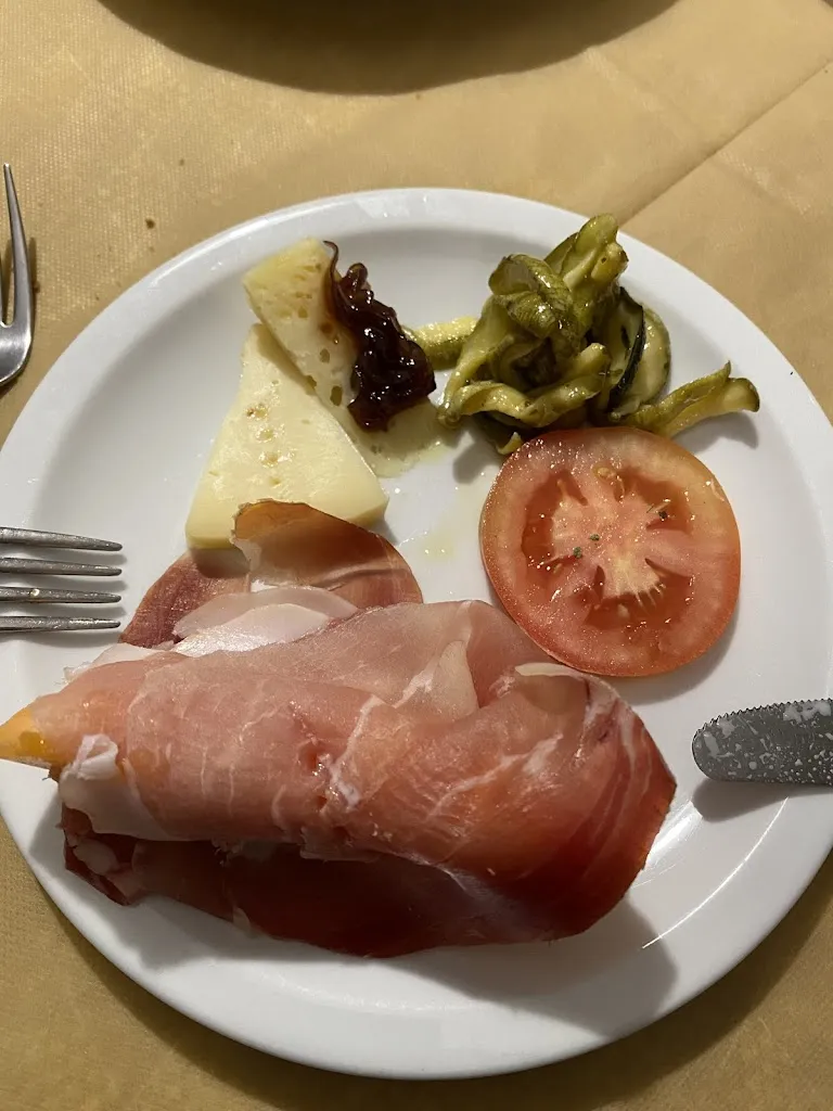 Dante Di Iulio_Agriturismo Aia Della Foresta_Macchia Valfortore_review