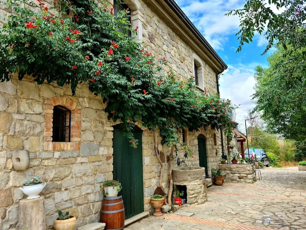 Agriturismo Aia Della Foresta restaurant in Macchia Valfortore