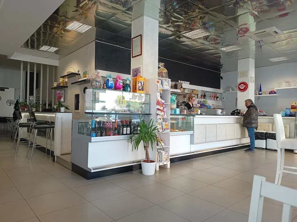 Bermi_MAMA BAKERY Bar - Pasticceria - Tavola calda_Larino_review