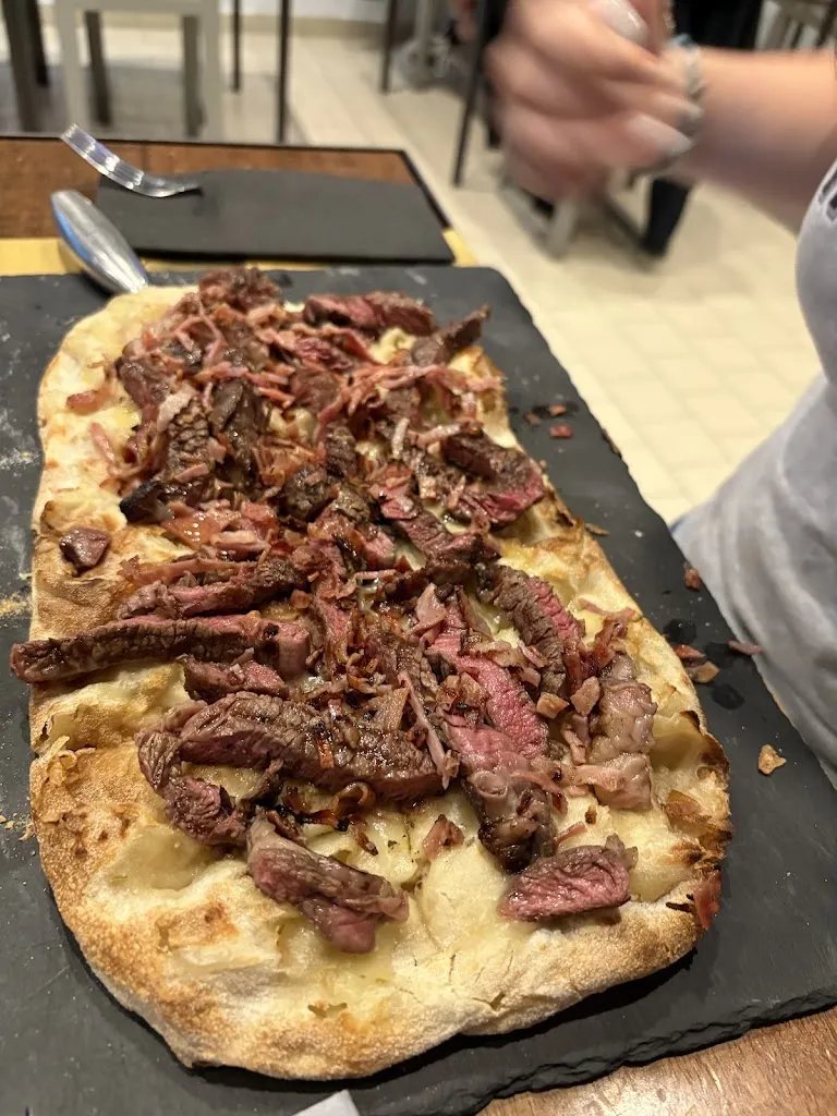 Fabiana Masi_Revolution Fast Food Gourmet_Larino_review