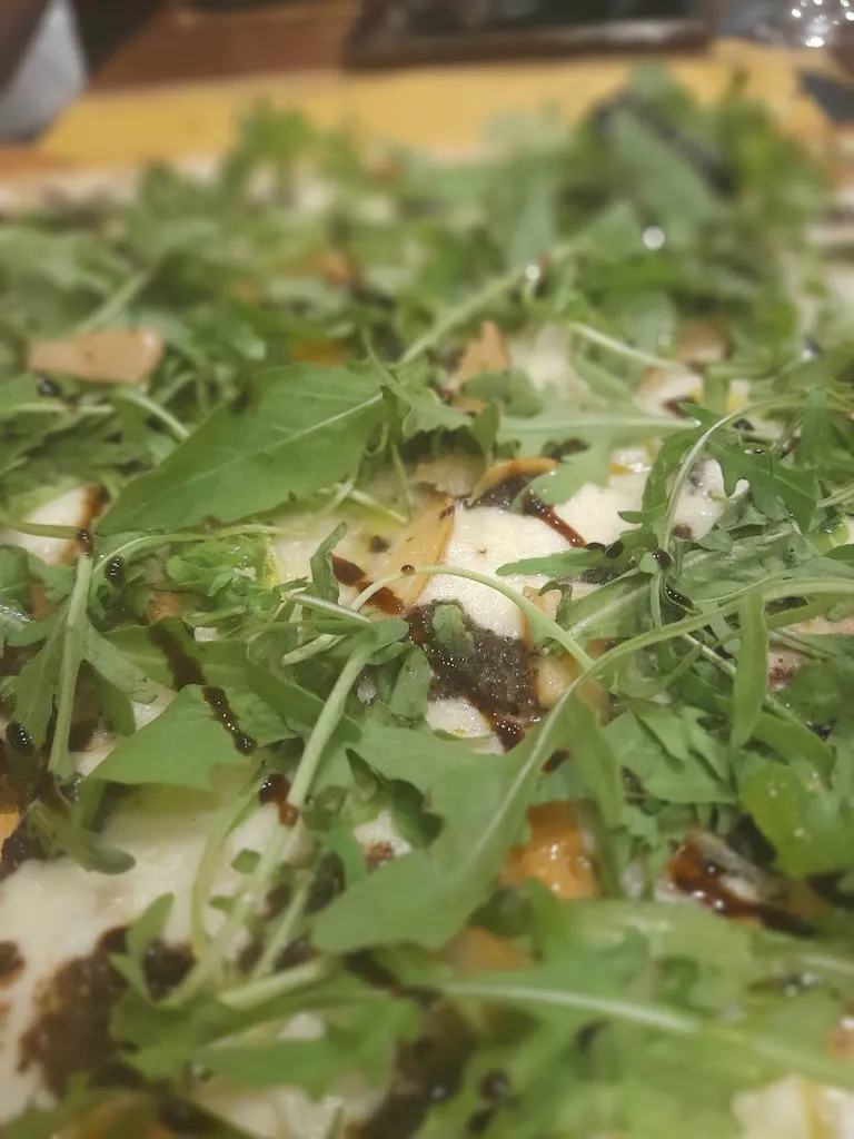 Tracy Campolieti_Revolution Fast Food Gourmet_Larino_review