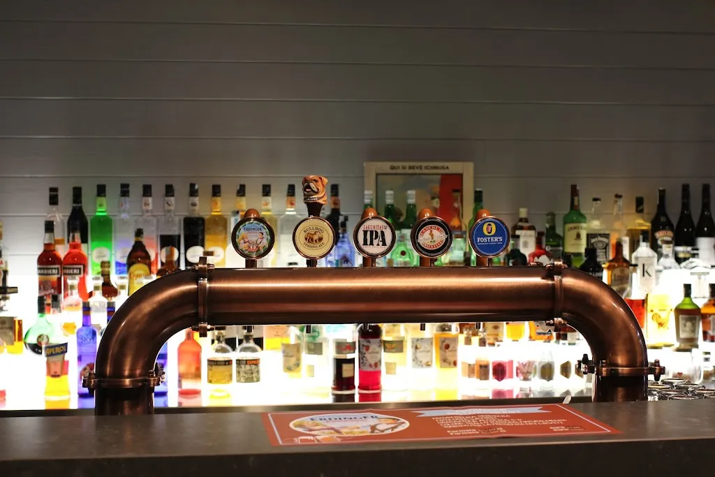 Revolution Fast Food Gourmet restaurant in Larino