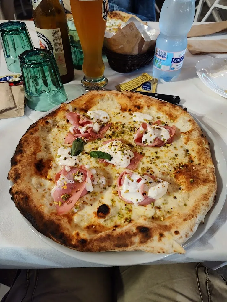 Belvedere Caffè_Montaquila_slider_image_3