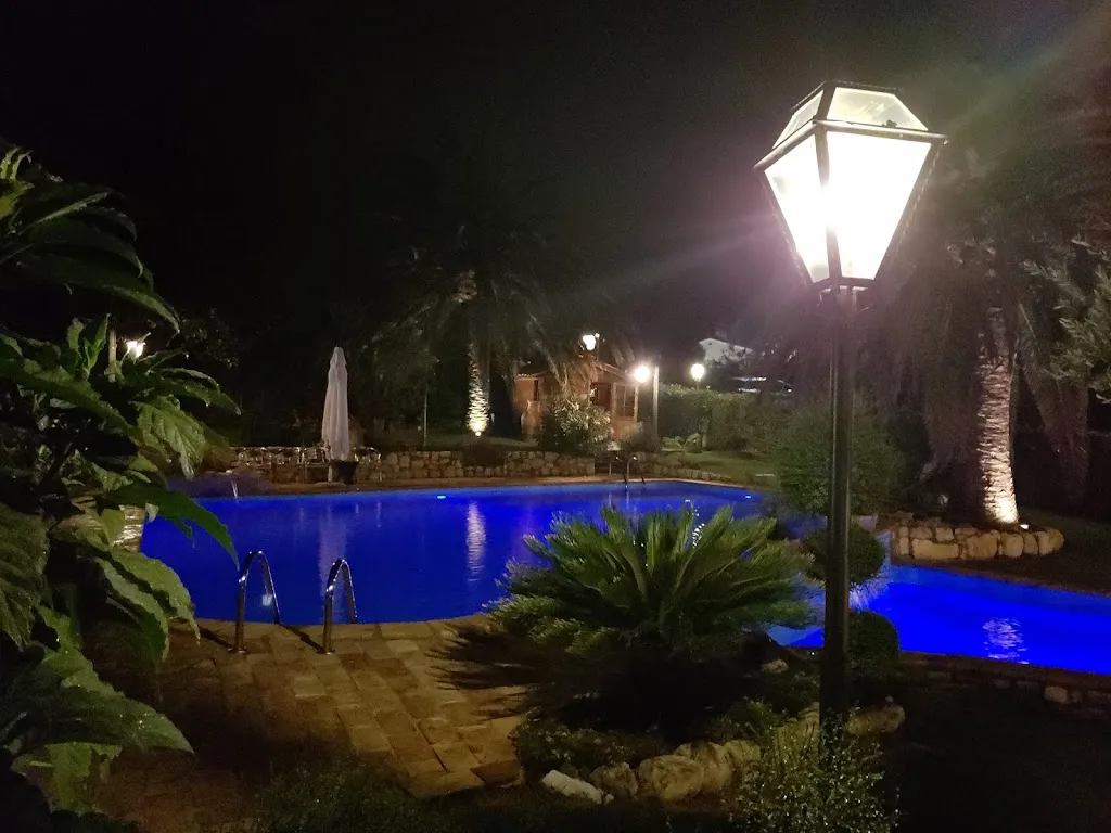 Anastasia Poncet_La Lanterna_Montenero di Bisaccia_review