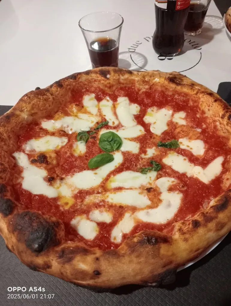 Barbara Marcello_Duepuntootto pizzeria_Monteroduni_review