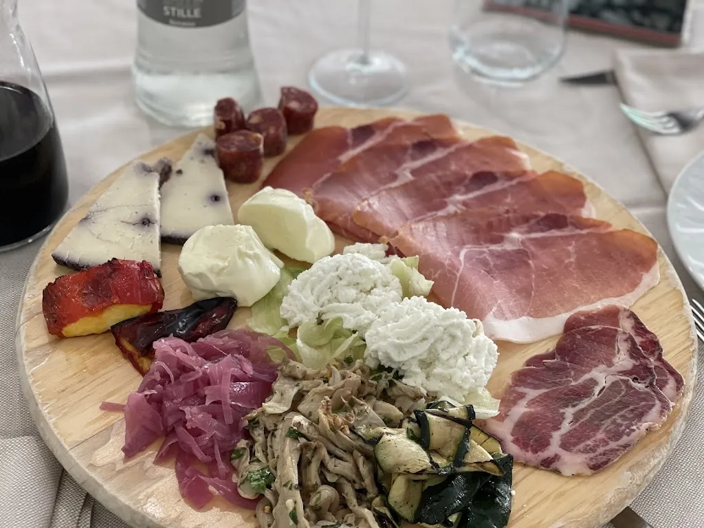 La Taverna Dei Sanniti_Pietrabbondante_slider_image_3