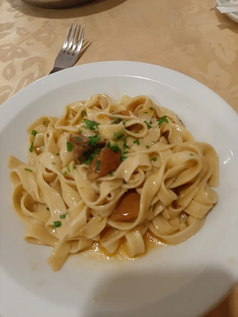 Menu_Ristorante la Rondine_Pietracatella_image_9