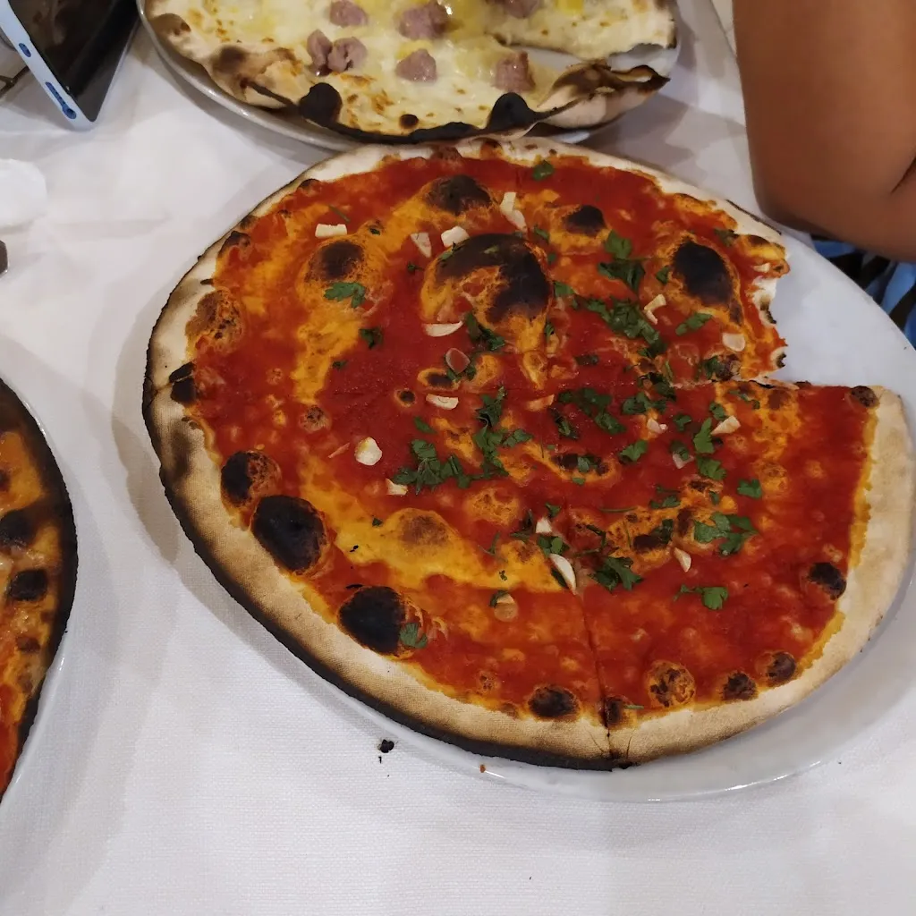 Il Pizzone Rosticceria_Pizzone_slider_image_3