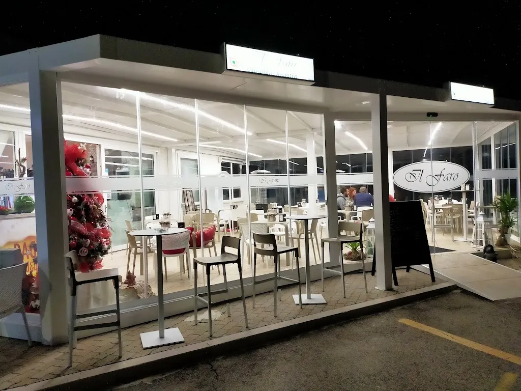 Il Faro Bar Restaurant Bistrot restaurant in Petacciato