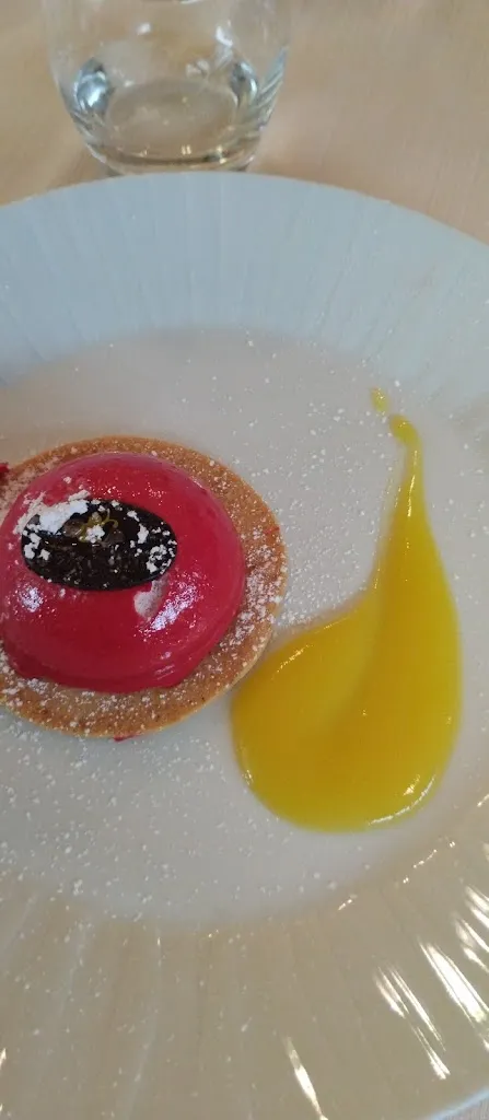 Eliza Farsetti_Mediterraneo_Petacciato_review