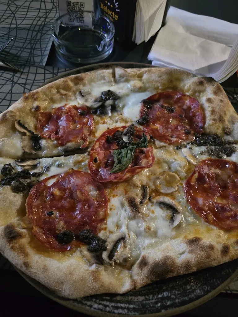 Aurora Florio_Pizzeria Lascelandà_Petacciato_review