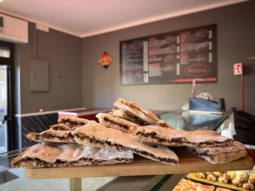 Pizzeria-Friggitoria “Mirova”_Petacciato_slider_image_3