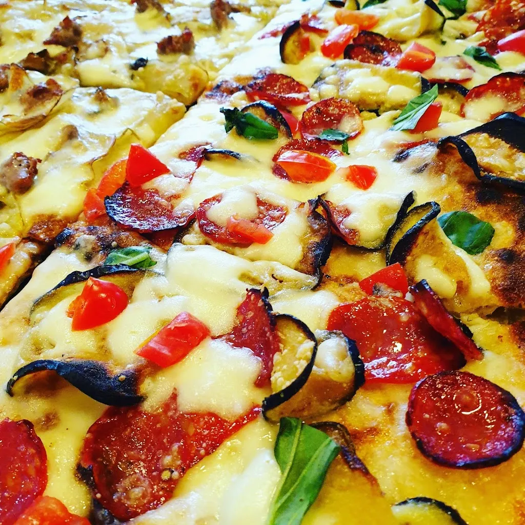 Squisi NonSoloPizza_Pozzilli_slider_image_3