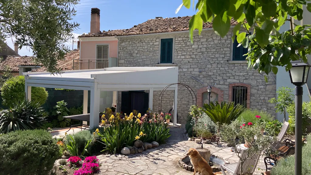 Art & Breakfast B&B restaurant in Ripabottoni