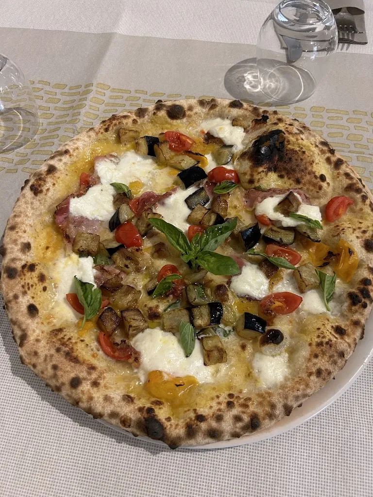 Il Grappolo 2.0_Riccia_slider_image_3