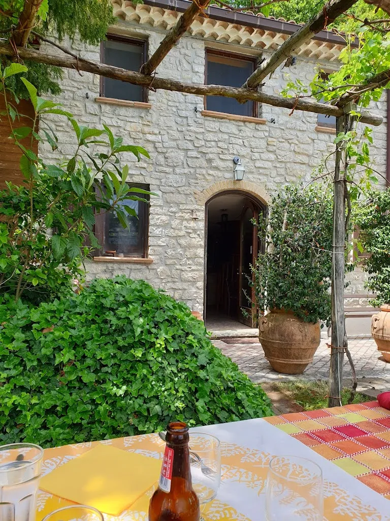 Anna Winskill_Masseria La Curea_Roccamandolfi_review