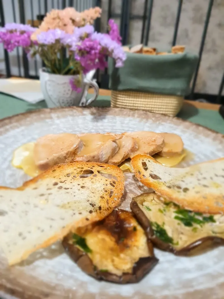 Osteria Magna e Viv' restaurant in Roccasicura