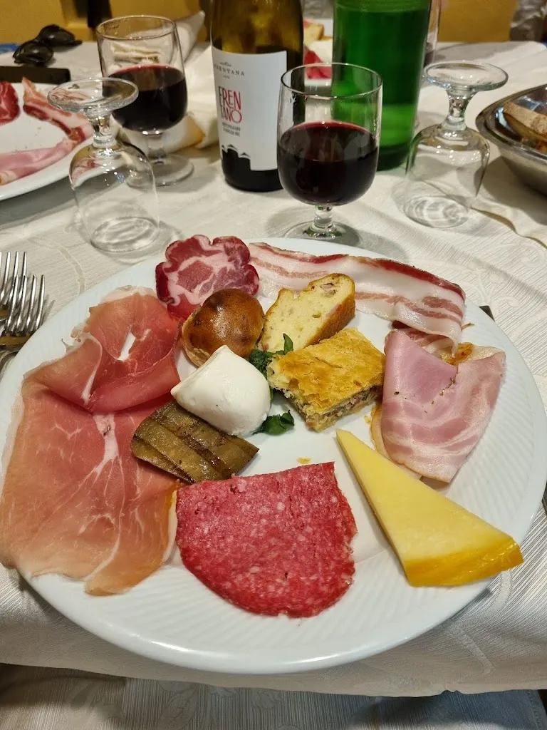 Ristorante Pizzeria Il Picchio Rosso Di Di Nunzio Antonietta E C. S.N.C._Ripalimosani_slider_image_2