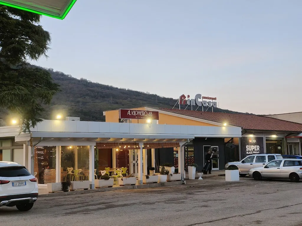 Al Kilometro 48 Bistrot restaurant in Roccavivara