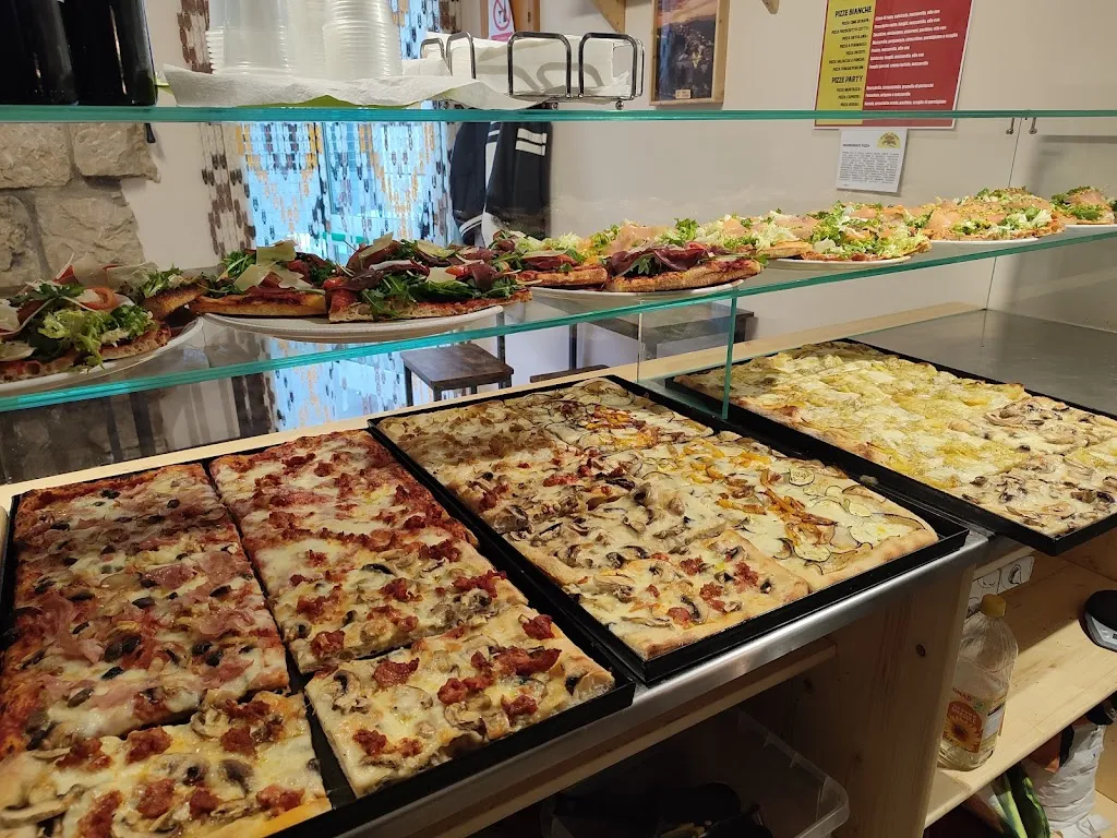 Pizza Pazza da Gabriele restaurant in Roccavivara