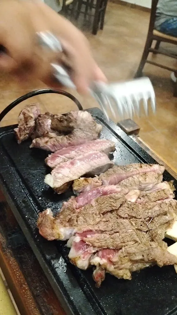 Why Not? steakhouse_San Polomatese_slider_image_2