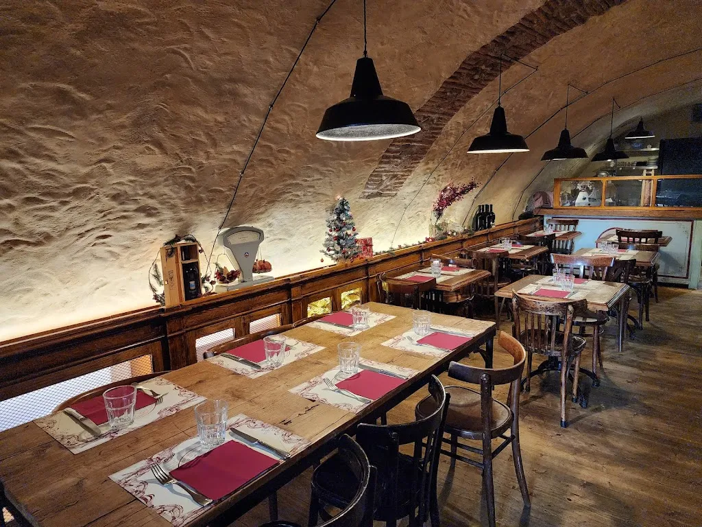 Osteria Circo restaurant in San Massimo