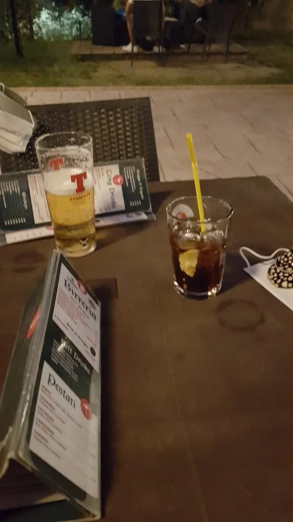 Patricia Ketelaars_Gallagher Irish Pub_Sant'Elia a Pianisi_review