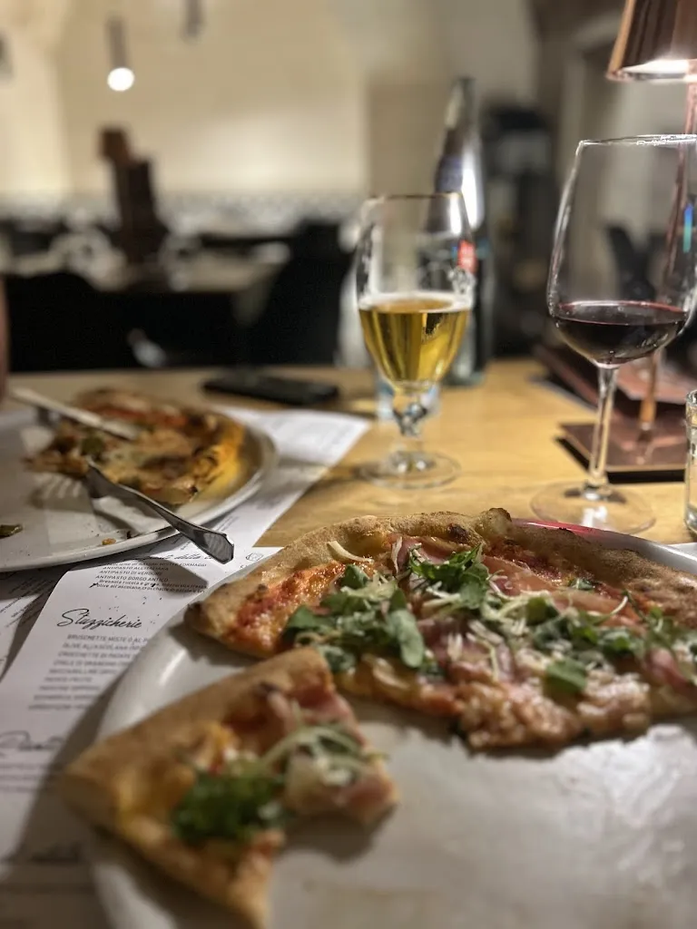 Nat Boehm_Pizzeria del Borgo Antico_San Martino in Pensilis_review