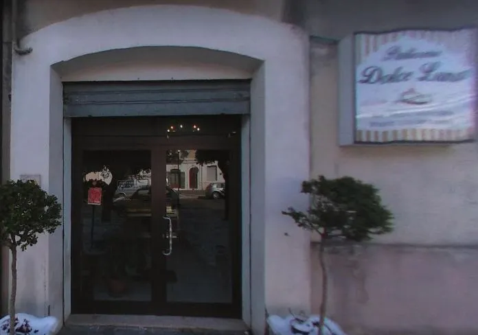 Pasticceria Dolce Luna San Martino restaurant in San Martino in Pensilis