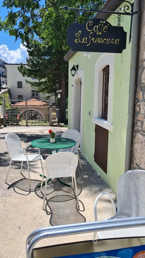 Caffè La Frescura_Santa Maria del Molise_slider_image_1