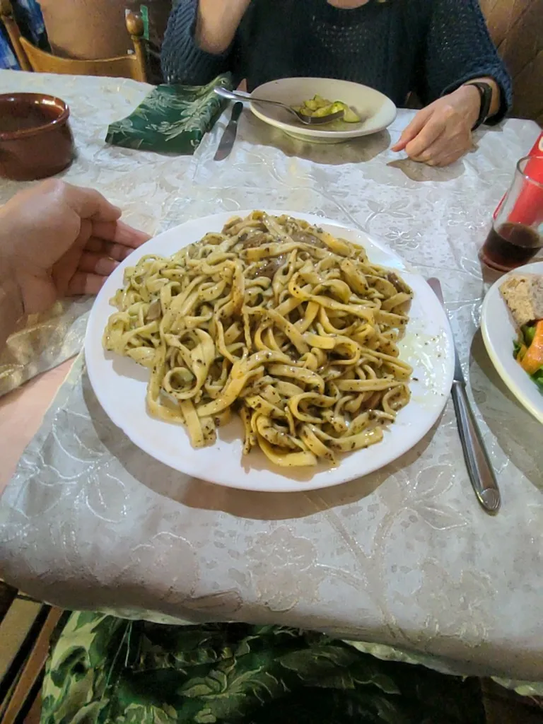 Richard Peja_Terra Nostra_Scapoli_review