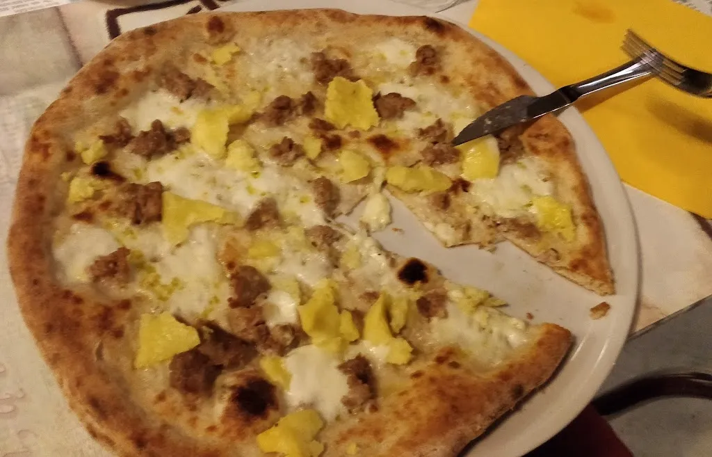 Carmencita Di Lorenzo_Maglieri Restaurant & Cafe_Sepino_review