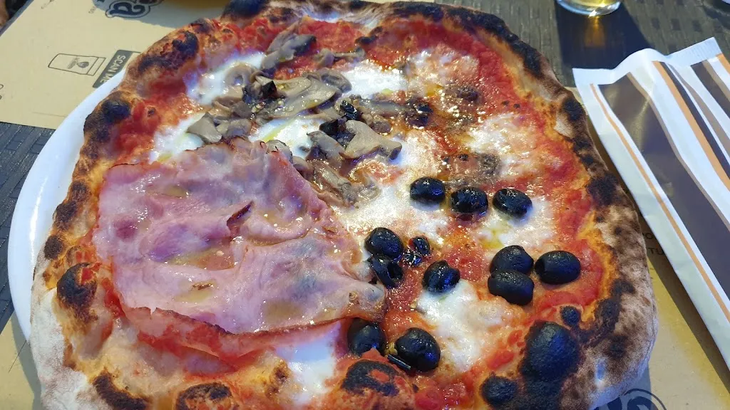 La Pantera BrewPub | pizzeria_Santa Croce di Magliano_slider_image_3