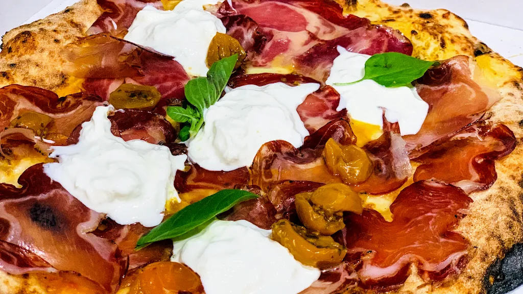 Pizzeria Acqua & Farina_Castrignano del Capo_slider_image_3